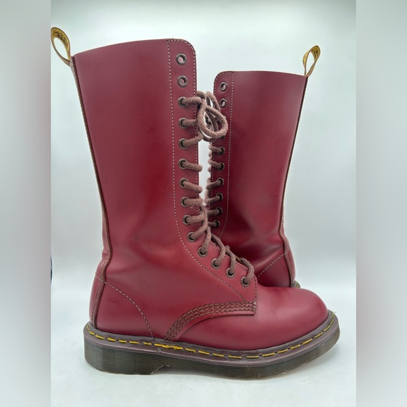 VINTAGE Dr Martens 1914 Combat Boot 14 Eyelet OxBlood Red Size 8 MADE IN ENGLAND - Picture 1 of 16